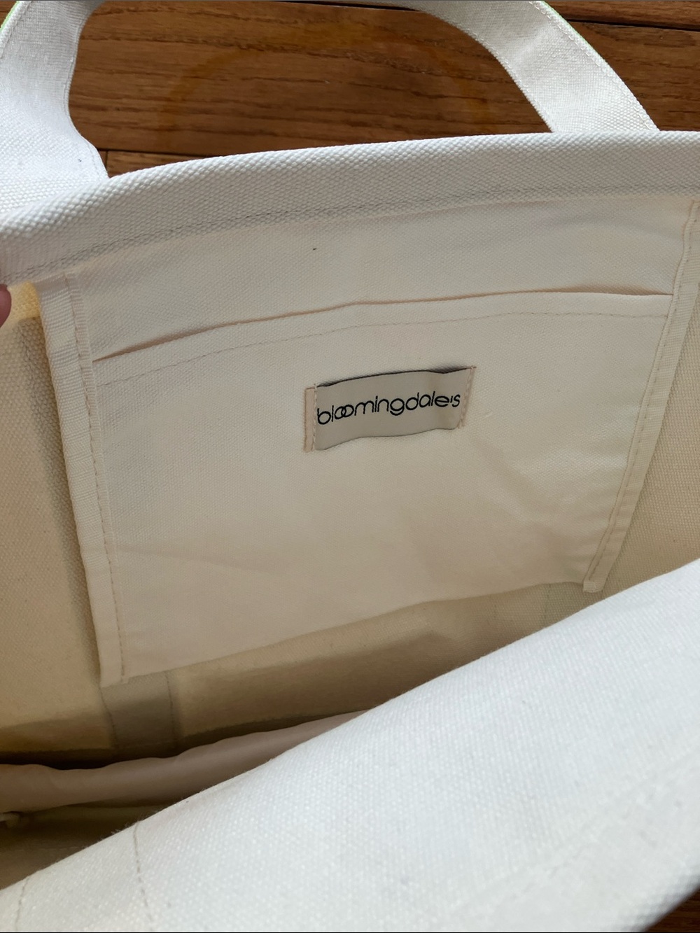 NWT Bloomingdale’s Canvas Tote Bag with Lime Green Straps - Everyday Carry - Picture 2 of 3